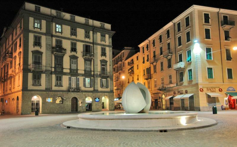 Queen Chic Apartment La Spezia Exterior foto