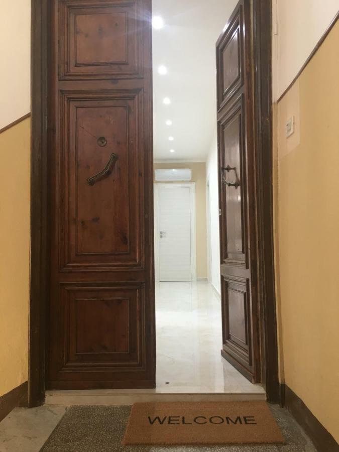 Queen Chic Apartment La Spezia Exterior foto