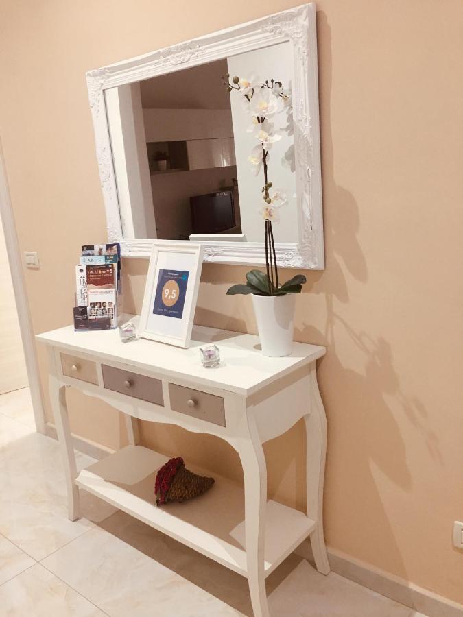 Queen Chic Apartment La Spezia Exterior foto